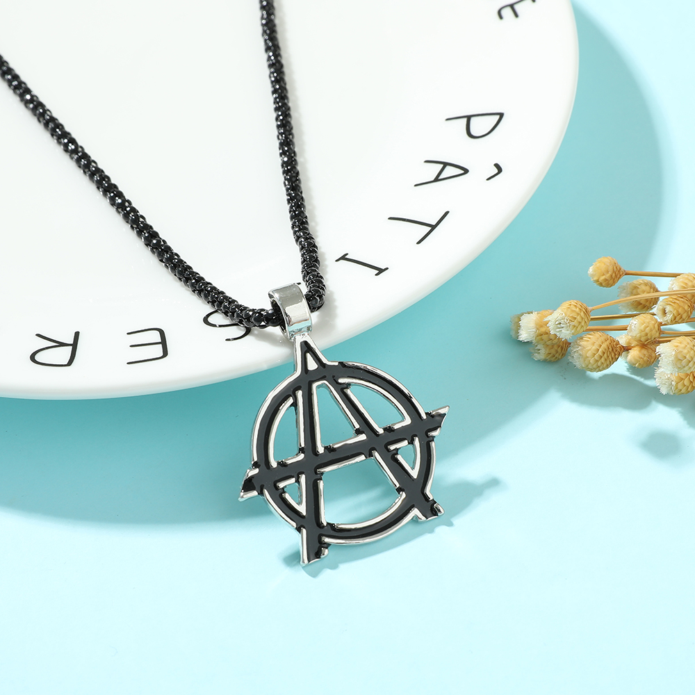 Movies Avengers Symbol Letter  - Vintage Collector ulasan dan harga